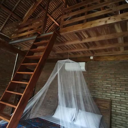 Coconut Tree Cottages Batukaras Quarto foto
